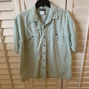 Patagonia Shirts - Button down Patagonia short sleeve Patagonia Shirts - Button down Patagonia short sleeve